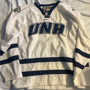 UNH Jersey